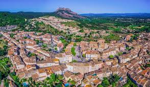 Place de Roquebrune